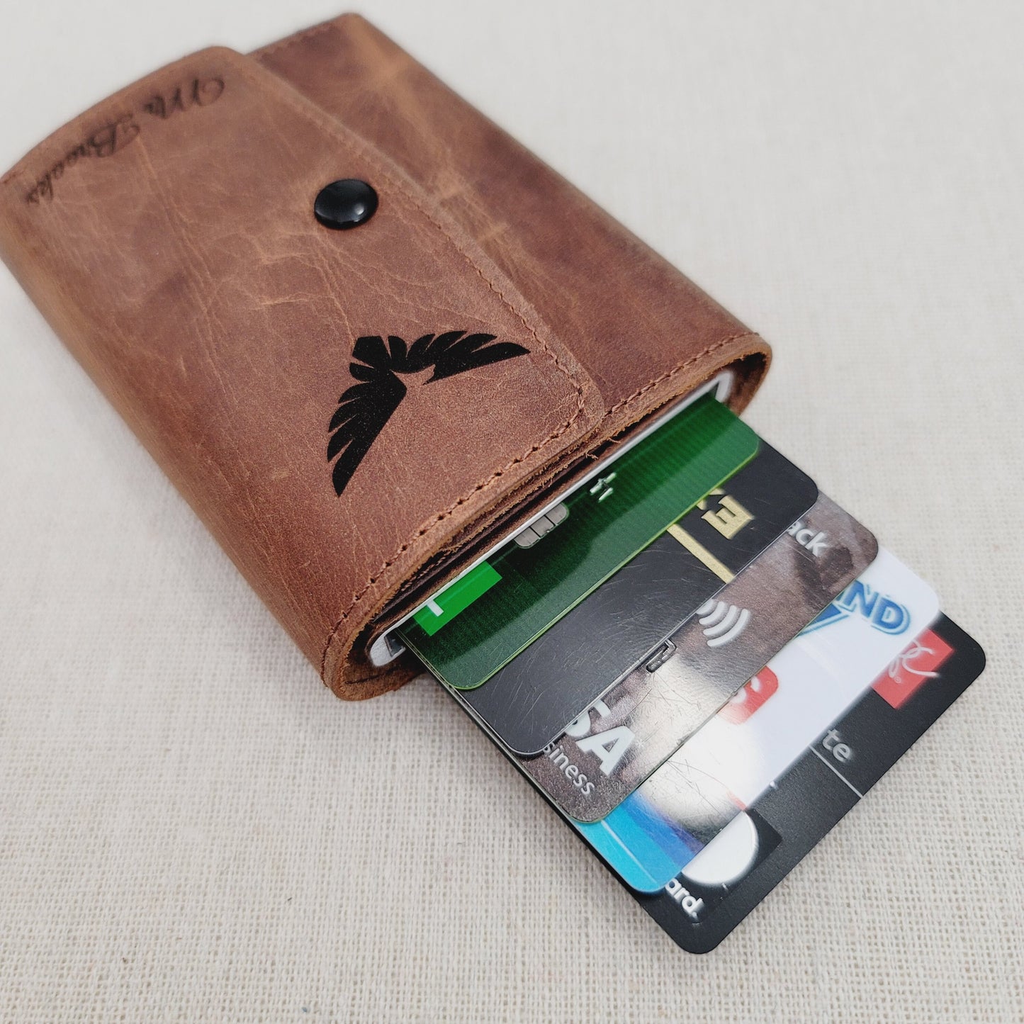 Minimalist Pop Up Credit Card Wallet